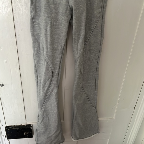 Pre-loved great condition Good American sweatpant leggings - Picture 2 of 2